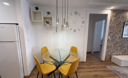 Resale - Apartment -
Torrevieja - Centro