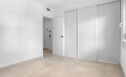 Revente - Apartment -
Marbella - Nueva Andalucia