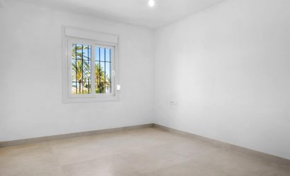 Revente - Apartment -
Marbella - Nueva Andalucia