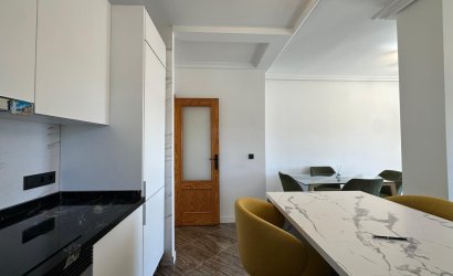 Resale - Apartment -
Torrevieja - Centro