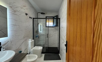 Resale - Apartment -
Torrevieja - Centro