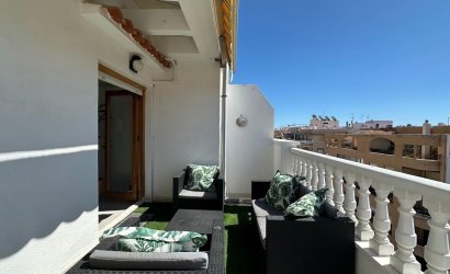 Resale - Apartment -
Torrevieja - Centro