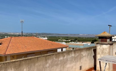 Resale - Villa -
San Miguel de Salinas - Inland