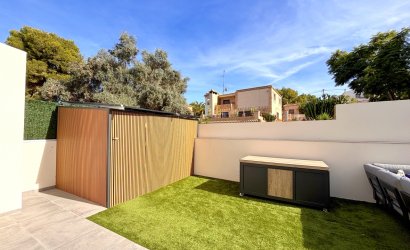 Reventa - Villa -
Villamartin - Costa Blanca