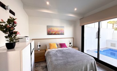 Reventa - Villa -
Villamartin - Costa Blanca