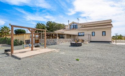 Herverkoop - Finca -
Puerto Lumbreras - El Esparragal