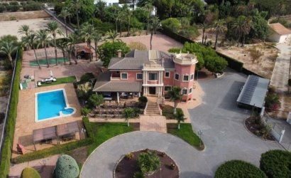 Reventa - Villa -
Elche - Costa Blanca