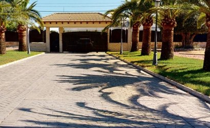 Reventa - Villa -
Elche - Costa Blanca