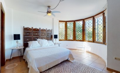 Reventa - Villa -
Elche - Costa Blanca