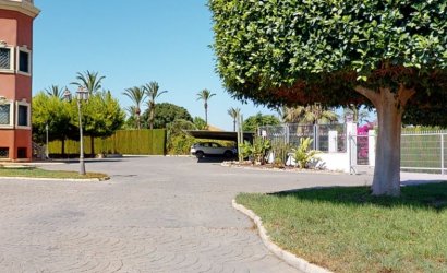 Reventa - Villa -
Elche - Costa Blanca