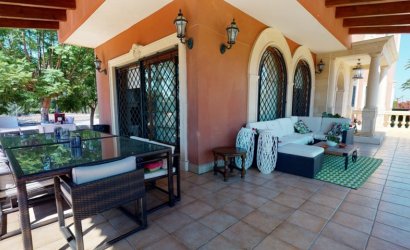 Reventa - Villa -
Elche - Costa Blanca