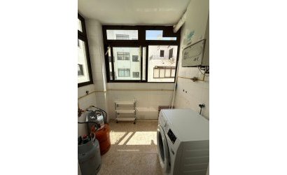Herverkoop - Apartment -
San Miguel de Salinas - Inland