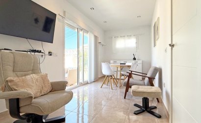 Resale - Bungalow -
Torrevieja - Costa Blanca
