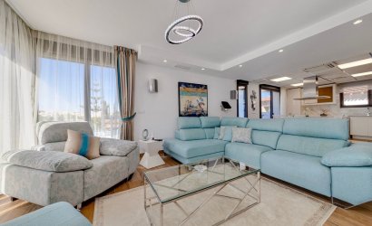 Resale - Villa -
Torrevieja - Costa Blanca