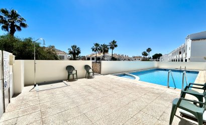 Revente - Town House -
La Zenia - Costa Blanca