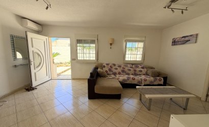 Herverkoop - Villa -
Torrevieja - Costa Blanca