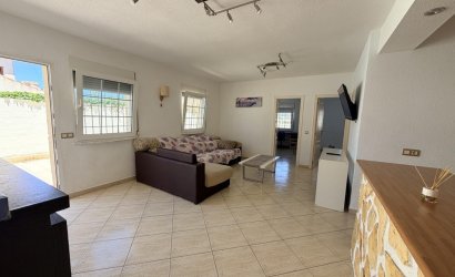 Herverkoop - Villa -
Torrevieja - Costa Blanca