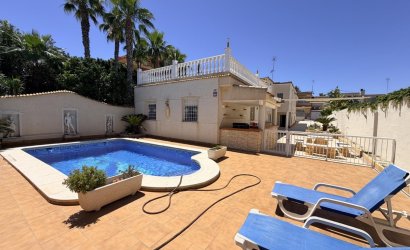 Herverkoop - Villa -
Torrevieja - Costa Blanca