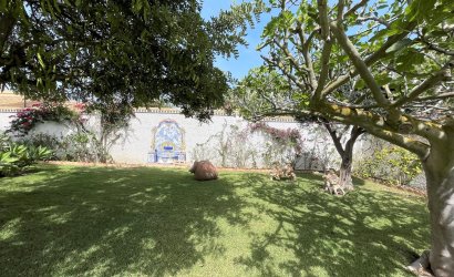 Revente - Villa -
Orihuela Costa - Costa Blanca