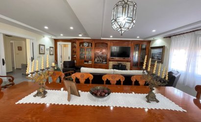 Revente - Villa -
Orihuela Costa - Costa Blanca