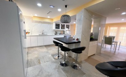 Revente - Villa -
Orihuela Costa - Costa Blanca