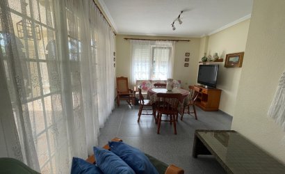 Revente - Villa -
Orihuela Costa - Costa Blanca