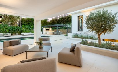 Revente - Villa -
Marbella - Nueva Andalucía