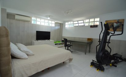 Herverkoop - Villa -
Torrevieja - Costa Blanca