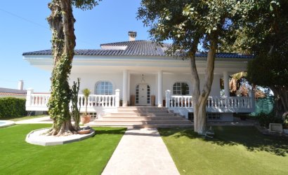Herverkoop - Villa -
Torrevieja - Costa Blanca