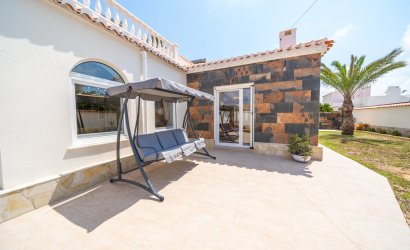 Revente - Villa -
Torrevieja - Costa Blanca