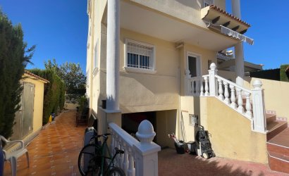Reventa - Villa -
Guardamar del Segura - Costa Blanca