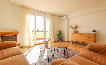 Revente - Attique -
Torrevieja - Punta Prima