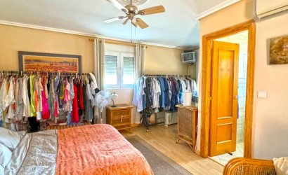 Revente - Villa -
Torrevieja - Costa Blanca
