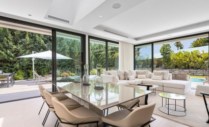 Resale - Villa -
Nueva Andalucía - Costa del Sol