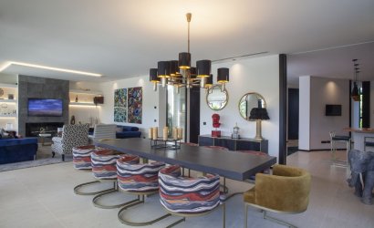 Resale - Villa -
Nueva Andalucía - Costa del Sol