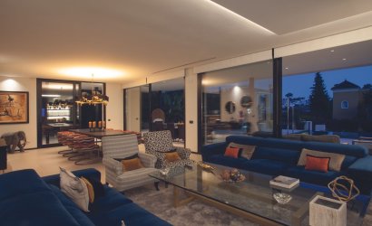 Resale - Villa -
Nueva Andalucía - Costa del Sol