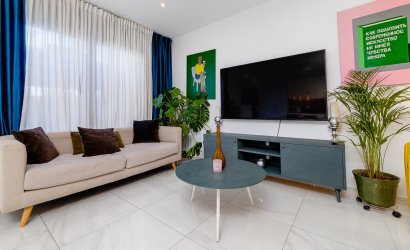 Herverkoop - Town House -
Villamartin - Costa Blanca