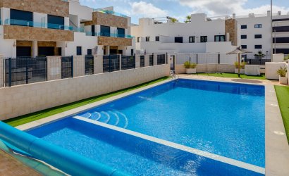 Herverkoop - Town House -
Villamartin - Costa Blanca
