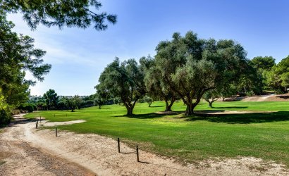 Herverkoop - Town House -
Villamartin - Costa Blanca
