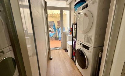 Revente - Apartment -
Torrevieja - Centro