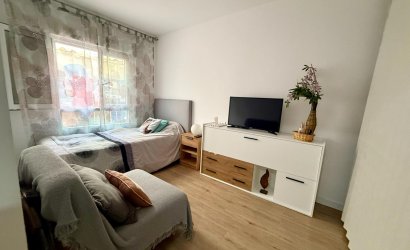 Revente - Apartment -
Torrevieja - Centro