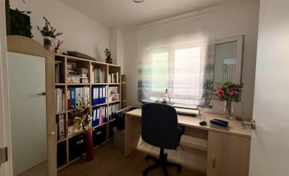 Revente - Apartment -
Torrevieja - Centro