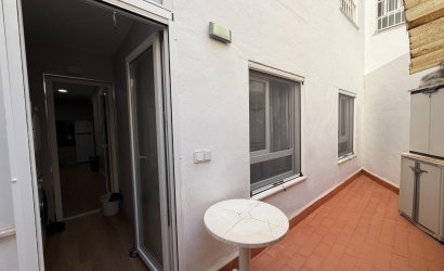 Revente - Apartment -
Torrevieja - Centro