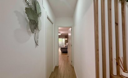 Revente - Apartment -
Torrevieja - Centro