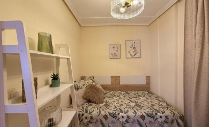 Herverkoop - Apartment -
Torrevieja - Centro