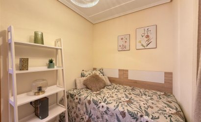 Herverkoop - Apartment -
Torrevieja - Centro