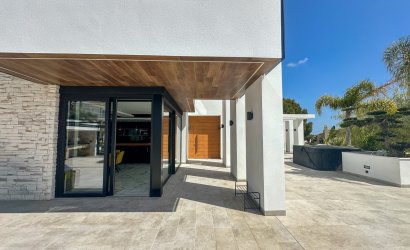 Resale - Villa -
Orihuela Costa - Costa Blanca