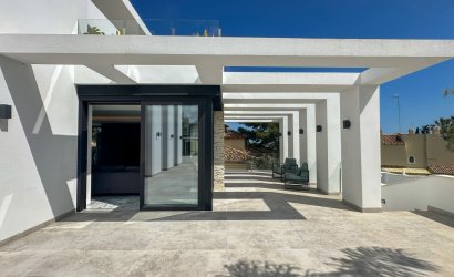 Resale - Villa -
Orihuela Costa - Costa Blanca