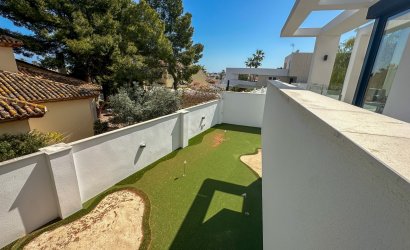 Resale - Villa -
Orihuela Costa - Costa Blanca