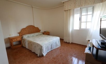 Herverkoop - Villa -
Torrevieja - Costa Blanca